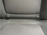 ◆ISOFIX◆シートベルトいらずでチャイルドシートと固定金具を連結するだけでがっちり固定できます。