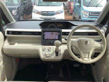ご納車時には再度洗車・室内清掃を行い展示中についてしまった汚れも落として気持ち良くお乗りいただける状態にして納めさせていただきます!
