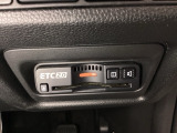 ハンドルの右下にETC2.0がついています。高速道路の料金所の通過も楽々です!。 カードの取り出しもしやすい場所についています。
