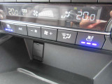 夏場には大変便利なベンチレーションも運転席と助手席に装備されています◎
