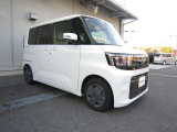 小回りの利くサイズ感が嬉しい一台。狭い道や駐車場でも扱いやすく、普段使いに便利です。