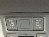 トヨタ認定中古車 7人乗り 7000キロ 後席モニター BSM  1500W給電 DVD再生可 ナビ&フルセグTV Bluetooth  LEDヘッドライト アルミホイール ブラインドスポットモニター ワンオーナー シートヒーター