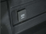 ◆12V電源ソケット◆スマートフォンの充電等にも便利な電源ソケット!使いやすい場所に装備されています。