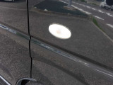 サイドウィンカーは純正他車流用でクリアレンズに変更しております!!