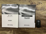 付属品はこちらになります。ご質問等ございましたらお気軽にお問い合わせください!