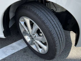 タイヤ溝も十分にございます。(国産タイヤを装着しております)