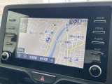 【ディスプレイオーディオ】お持ちのスマートフォンと連携してナビやBluetoothで音楽再生が可能!スタイリッシュなデザインでかっこいいです!