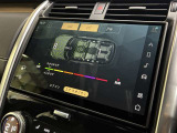 【コンフォートパック メーカーop価格￥239000】フロントセンターコンソール急速クーラーボックス、4ゾーンクライメートコントロール、空気清浄システムプラスが装備、より快適なドライブがお楽しみいただけます。