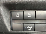 両側パワースライドドア付きだから、狭い駐車スペースなどでの 乗り降りラクラク!小さなお子さまのいるご家庭には嬉しい装備。