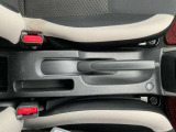 手動式サイドブレーキです。