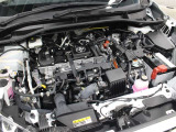 2ZR-FXE型 1.8L 直4 DOHCエンジンと1VM型 交流同期電動機のハイブリッドシステム搭載、FF駆動です。