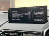 アダプティブLEDヘッドライト。夜間走行時に先行車や対向車の状況をクルマが判断。ヘッドランプの照射範囲や明るさを自動的に変化させます。