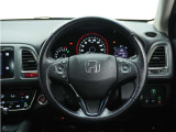 ◆ハンドル全体◆各種スイッチがハンドルから手を放さず操作できるので運転中でも楽に操作できます。