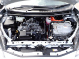 エンジンルームもきれいですよ。機関機構系も良好です。納車前に点検整備も行います。エンジンオイル・オイルフィルター等は交換致します。