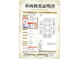 【4】キズ、へこみは少なく、全体的に良好な状態です。弊社では、全車両に対して「認定車両検査員」がクルマの状態をくまなく検査し、修復歴はもちろん、わずかなキズも正確にお伝えします。