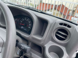 メジャーや荷札入れに♪インパネアッパーポケット(運転席)