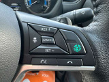 運転しながら操作しやすいように各種ボタンが設置されています♪ストレスのない快適なドライブに必須です!