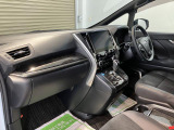 より多くの一般の方へ車を届けれればと思っておりますので同業者様への販売は極力控えさせて頂いております。ご了承下さい。