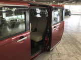 オイル交換無料。車検までのオイル交換無料チケットをお渡ししております。詳しくはお問い合わせください!!