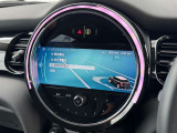 こちらのお車はMINI NEXT鶴ヶ島に展示中です。☆お問合せをお待ちしてます!