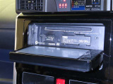 CD、DVDの再生ができます。