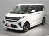 【冬道の安心感】雪道も心強い四輪駆動です。両側が大きく開く電動ドアを備え、これから一緒に思い出を作れる相棒としてご家族の毎日の移動を優しくサポートします。