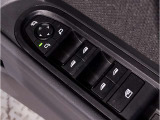 ご納車後も最寄りのMINI正規ディーラーにてアフターサービスが可能です。お問合せ・詳細はMINI NEXT 三宮店  お問い合わせ:078-803-3298 までお気軽にお問合せ下さいませ。