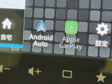 スマホとクルマをつなぐことで、これまでのナビに加えて、いろんなサービスが楽しめます。