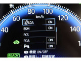 車線はみ出し防止警告【レーンアシスト】、衝突予防および衝突安全システム【PCS】で安心を。【PDA】が適切な操作をさりげなくサポート。【クリアランスソナー】がトラブルを未然に防ぐサポートをしてくれます