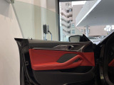 安心のBMW認定中古車は100項目の箇所を徹底的にチェック致します。機械的な箇所や電気系、コンピューターなどをご納車前に点検し、交換基準に達した部品は全て新品に修理返品した後にご納車致します。