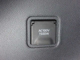 非常時やキャンプなどに役立つAC100Vコンセント付きです。