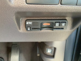 ETC車載器も装備しているので、料金所もスイスイ通過できます。 お財布をひろげる煩わしさも解消です♪