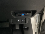 ビルトインタイプの【ETC】で見た目もスッキリ。高速道路の利用にとても便利です。