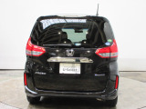 Honda認定中古車はU-Select保証1年付きで、有料で最長5年まで延長可能です。またU-Select Premium保証の中古車は無料保証2年付きで、有料で最長5年まで延長可能です。