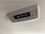 後部座席にもエアコンも装備!全席快適空間です♪