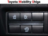 運転席からワンタッチでパワースライドドアの開閉ができて便利です。