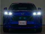 LEDヘッドライト(アダプティブドライビングビーム機能付)が搭載されており、遠くまで明るく均一に照らし、高速道路等での安心感が向上しております。