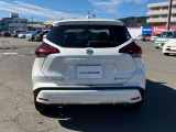 火曜日〜土曜日は9:30〜18:30、日曜祝日は9:30〜18:00まで営業しております。(毎週月曜は定休日となります)