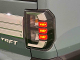 視認性と個性を演出するリヤコンビネーションランプ(LEDストップランプ)