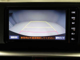 バックモニター装着車は後退時の強い味方です♪車庫入れや縦列駐車の際、後退操作の参考になるガイドラインをナビ画面に表示します。