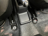 品質へのこだわり!フロアマットやシートなど車内をキレイに清掃し、ニオイや汚れなどを徹底的にクリーニングしてもらっております。室内はピカピカです☆