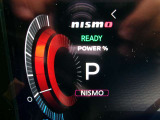 ドライブモード「NISMO」モード。