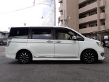 ★未使用車・ディーゼル・軽トラック・キャンピングカー・ドリフト車・福祉車両・車イス・冷凍・冷蔵車・幌付き・黒ナンバー・事業用登録リムジン・・バス・キッチンカー・商用車・電気自動車の販売歴もございます