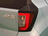 視認性の高いリヤコンビネーションランプ(LEDストップランプ)は省電力・長寿命化を実現