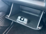 車検証を入れておくのにとっても便利なグローブボックス☆