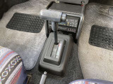 ★中古車なので、傷や凹みは多少はございます。小さな傷から大きな傷までさまざまです。大きな傷凹みは鈑金塗装修理後にお渡しを致しております。自社鈑金工場完備ですので、スピーディーな対応が可能です!