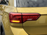 点検整備:ご納車前に&rdquo;Das WeltAuto&rdquo;独自の「点検チェック項目シート」により、部品や機能に関する全71項目もの厳しいチェックを実施します。