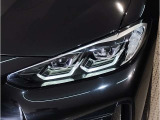 エンジェルアイ、イカリングと呼ばれるBMWのライトの正式名称は「コロナリング」です。一目でBMWとわかる伝統のデザインです。