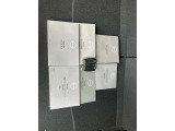 取り扱い説明書、メンテナンスノート、保証書揃ってます。インテリジェントキーも付いています。バック等に入れたままでも施錠解除もできエンジンスタートもワンプッシュでエンジンをかけることが出来ます。