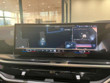 ドライバー中心に設計されたBMWのコクピットはナビゲーションシステムもドライバーーが見やすい角度に調整されております。